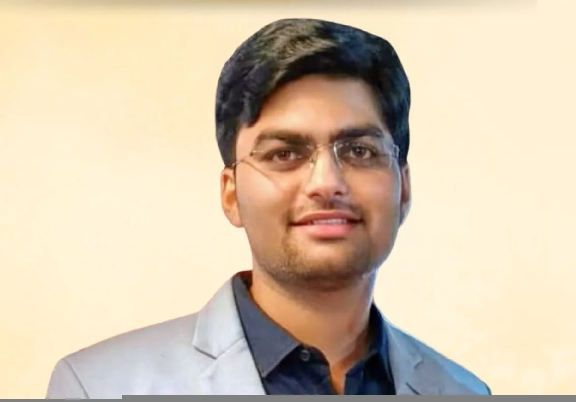 Topper - Devendra Raghuwanshi